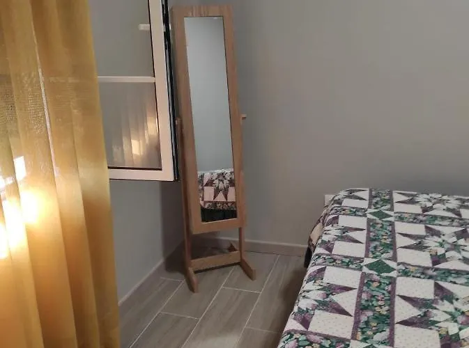 Casa Da Guida * アングラ・ド・エロイーズモ